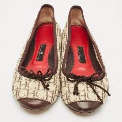 Pre Owned CH Carolina Herrera Cream/Brown Monogram Canvas Bow Ballet Flats Size 36