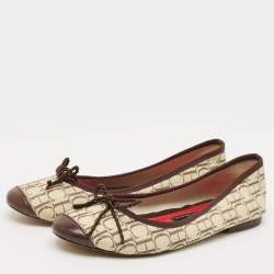 Pre Owned CH Carolina Herrera Cream/Brown Monogram Canvas Bow Ballet Flats Size 36