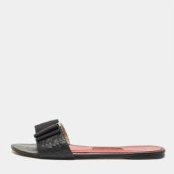 Pre Owned CH Carolina Herrera Black Leather Bow Flat Slides Size 36