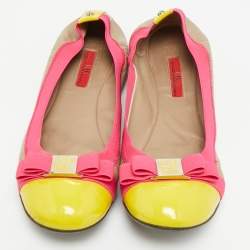 Pre Owned CH Carolina Herrera Size 38 Multicolor Leather and Patent Leather Scrunch Ballet Flats