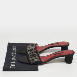 مملوكة مسبقًا صندل سلايد سي إتش كارولينا هيريرا غليتر وساتان أسود مقاس 38