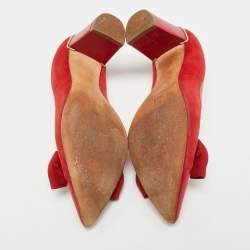 مملوكة مسبقًا CH Carolina Herrera Size 36 Red Suede Bow Pointed Pumps