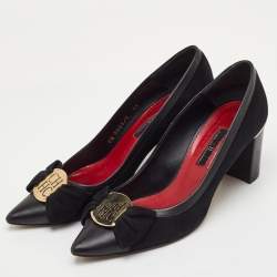Pre Owned CH Carolina Herrera Bow Size 38 Black Leather and Suede Pointed Toe Pumps