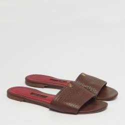 مملوكة مسبقًا CH Carolina Herrera Size 38 Brown Leather Flat Slides