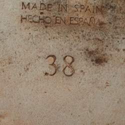 مملوكة مسبقًا CH Carolina Herrera Size 38 Brown Leather Flat Slides