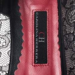 Pre Owned حذاء فلات باليه كارولينا هيريرا جلد أسود وساتان مقاس 35