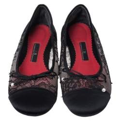 Pre Owned حذاء فلات باليه كارولينا هيريرا جلد أسود وساتان مقاس 35