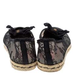 Pre Owned Carolina Herrera Black Lace and Mesh Bow Espadrille Flat Size 38