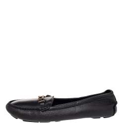 Pre Owned CH Carolina Herrera Black Leather Logo Embellished Slip On Loafers Size 38