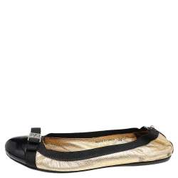 Pre Owned CH Carolina Herrera Gold/Black Leather Bow Ballet Flats Size 38
