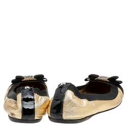 Pre Owned CH Carolina Herrera Gold/Black Leather Bow Ballet Flats Size 38