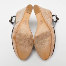 Pre Owned صندل سي إتش كارولينا هيريرا جلد أسود لامع نعل سميك كعب روكي بحزام خلفي للكاحل مقاس 38