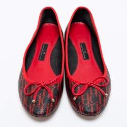 Pre Owned CH Carolina Herrera Black/Red Monogram Coated Canvas Bow Ballet Flats Size 38