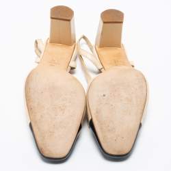 Pre Owned حذاء كعب عالي سي أتش كارلينا هيريرا جلد أزرق كحلي/بيج مزين فيونكة مقدمة مربعة فتحة كعب مقاس 40