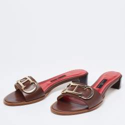 Pre Owned CH Carolina Herrera Brown/Red Leather Initials Slide Sandals Size 37