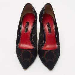مملوكة مسبقًا CH Carolina Herrera Black Mesh and Fabric Pointed Toe Pumps Size 39