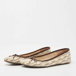 Pre Owned CH Carolina Herrera Cream Monogram Canvas Bow Cap Toe Ballet Flats Size 37