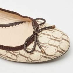 Pre Owned CH Carolina Herrera Cream Monogram Canvas Bow Cap Toe Ballet Flats Size 37