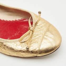 مملوكة مسبقًا CH Carolina Herrera Gold Logo Embossed Leather Bow Ballet Flats Size 39