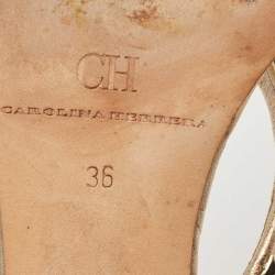 Pre Owned CH Carolina Herrera Gold Studded Leather Bow Logo Charm Thong Sandals Size 36