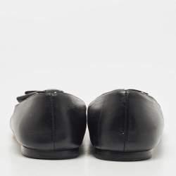 Pre Owned CH Carolina Herrera Black Leather Bow Ballet Flats Size 38