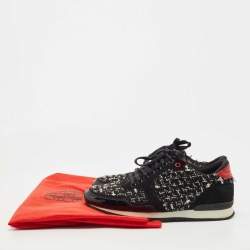 Pre Owned CH Carolina Herrera Black Tweed and Suede Low Top Sneakers Size 39