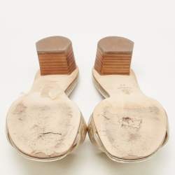 Pre Owned CH Carolina Herrera Gold Leather Slide Sandals Size 37
