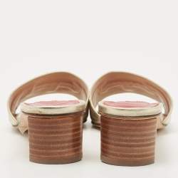Pre Owned CH Carolina Herrera Gold Leather Slide Sandals Size 37