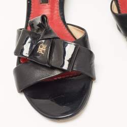 Pre Owned  CH Carolina Herrera Black Leather and Patent Slides Size 37