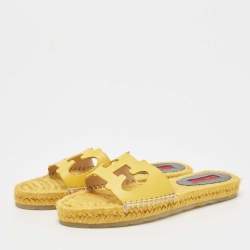 Pre Owned CH Carolina Herrera Yellow Leather Initials Insignia Cut Out Espadrille Flat Slides Size 38