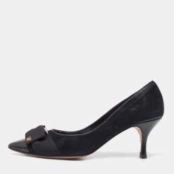 Pre Owned CH Carolina Herrera Black Suede and Leather Bow Pumps Size 40