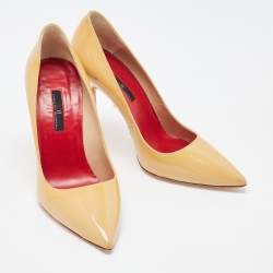 CH Carolina Herrera Beige Patent Leather Pointed Toe Pumps Size 38