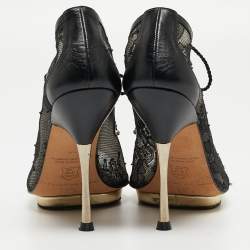 CH Carolina Herrera Black Mesh and Leather Lace Up  Ankle Boots Size 37