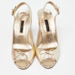 CH Carolina Herrera Gold Leather Ankle Strap Wedge Sandals Size 39