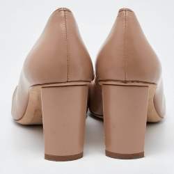 CH Carolina Herrera Beige Leather Fringe Pumps Size 39