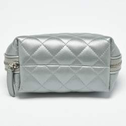 Pre Owned Chanel Silver Quilted Leather Reissue Cosmetic Pouch