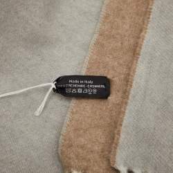 مملوكة مسبقًا وشاح شانيل كشمير بشعار CC بيج مع شراريب