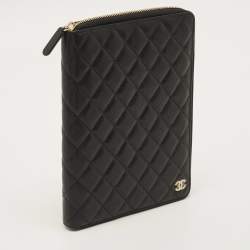 Pre Owned Chanel Zip Around Agenda Cover Black Quilted Caviar Leather