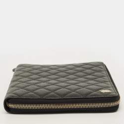 Pre Owned Chanel Zip Around Agenda Cover Black Quilted Caviar Leather