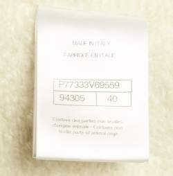 Pre Owned جاكيت شانيل فرو أسود لمسات ساتان مبطن مقاس متوسط - ميديوم