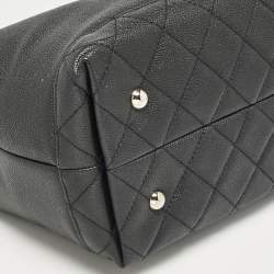 Pre Owned Chanel Black Quilted Caviar Leather CC Chain Tote