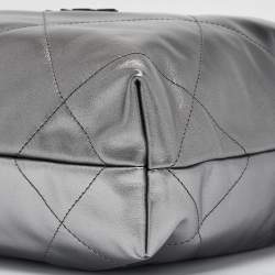 Pre Owned Chanel Metallic Ombre Quilted Shiny Leather Small 22 Hobo