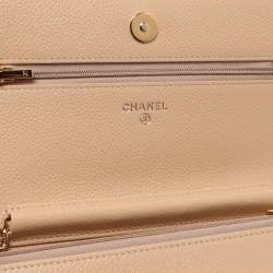 Pre Owned Chanel Beige Quilted Caviar Leather CC Wallet On Chain