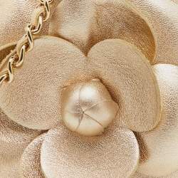 Pre Owned Chanel Light Gold Leather CC Camellia Round Clutch With Chain