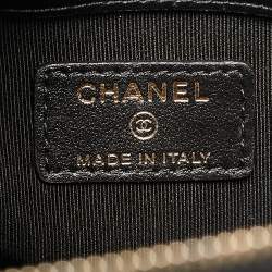 مملوكة مسبقًا حقيبة شانيل صغيرة جلد مبطن سوداء بسحاب مزدوج