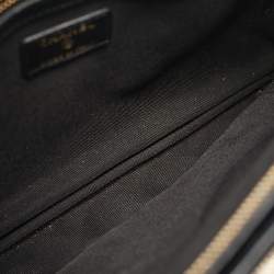 مملوكة مسبقًا حقيبة شانيل صغيرة جلد مبطن سوداء بسحاب مزدوج