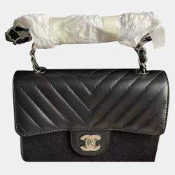 Pre Owned Chanel Black Chevron Quilted Leather Mini Bag