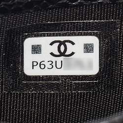 Pre Owned Chanel Black Quilted Caviar Leather CC Card Holder