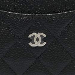 Pre Owned Chanel Black Quilted Caviar Leather CC Card Holder