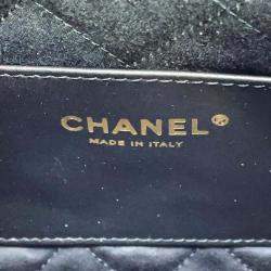 Chanel Black Shiny Calf Leather Mini 22 Shoulder Bag